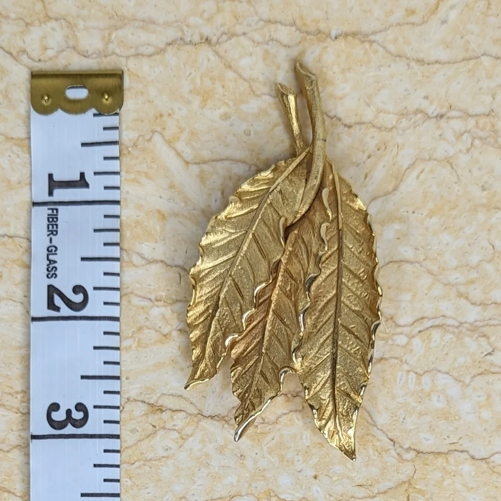 Vintage Coro 3 Leaf Textured Gold Tone Signed Brooch Pin
